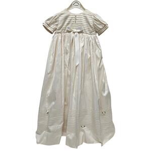 New Sarah Louise Ivory Cream Silk Christening Gown And Cap made In England